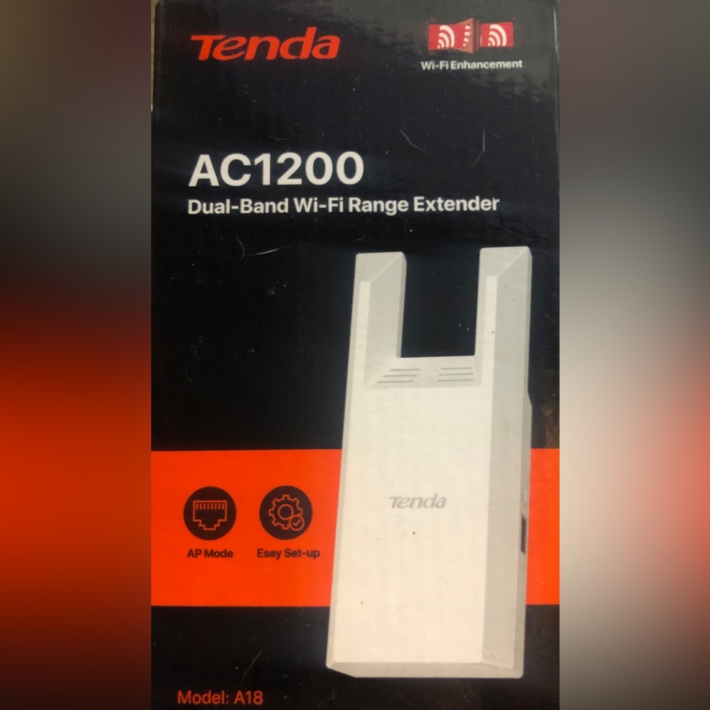 Tenda AC1200 Dual Band Wi Fi Range Extender with Ethernet Port NEW in box